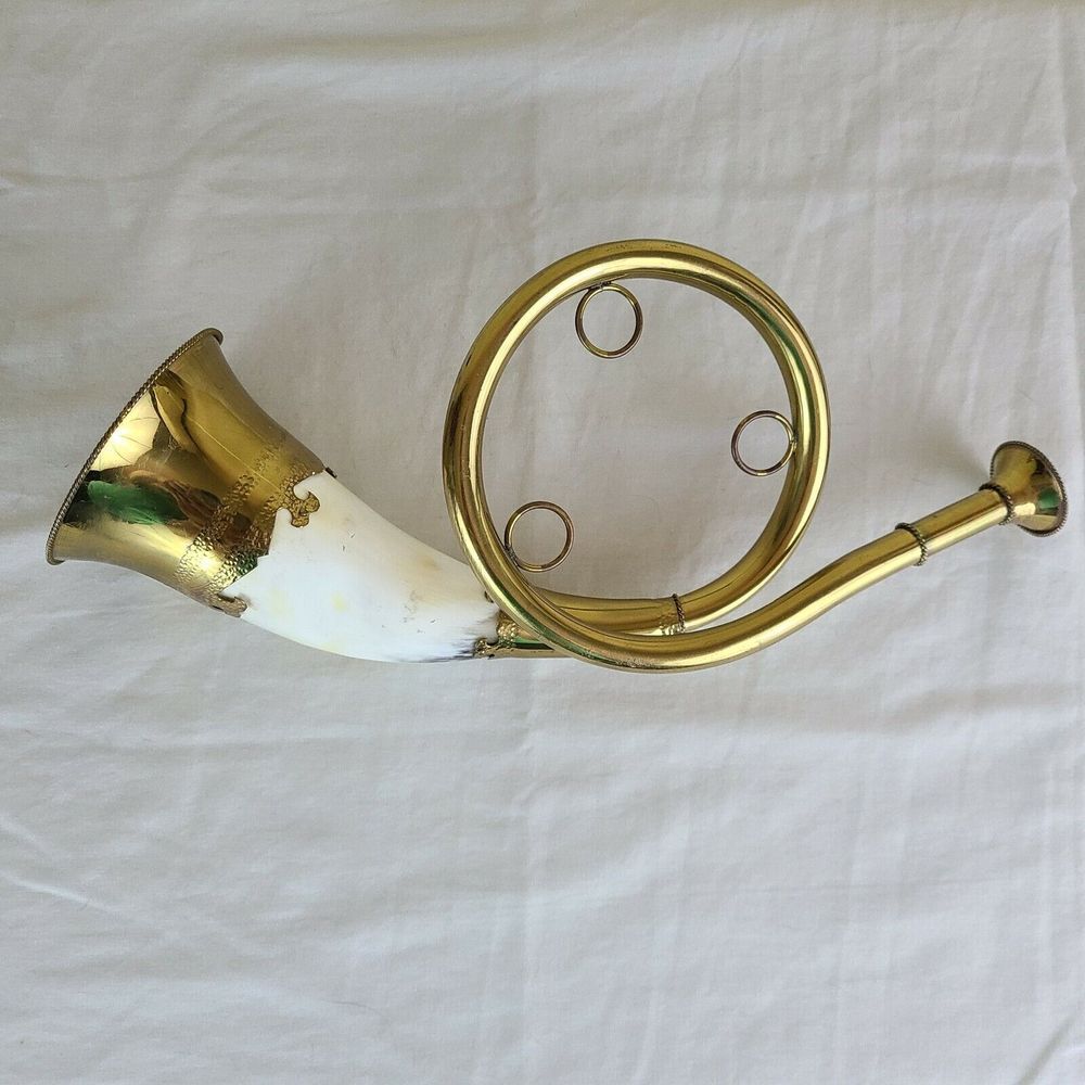 VINTAGE French Fox Hunting Blowing‎ Horn Cow Steer Bovine Bull Brass Finger Hold